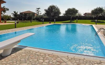 Trampolini Piscina Modello Canguro 2