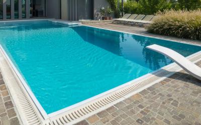 Trampolini Piscina Modello Delfino 1